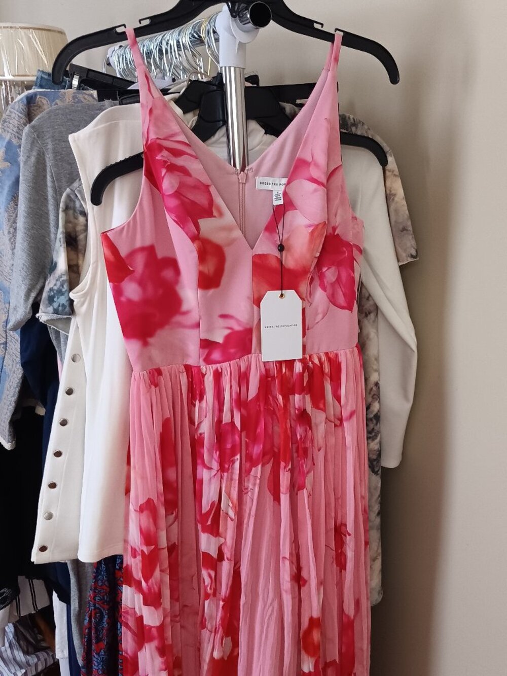 NWT Pink w/ Red & Pink Flowers Sleeveless Long Gown Sz S Dress the Population